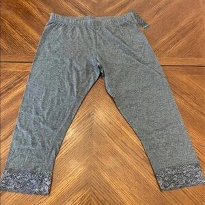 Massini Gray leggings NWT Size Medium